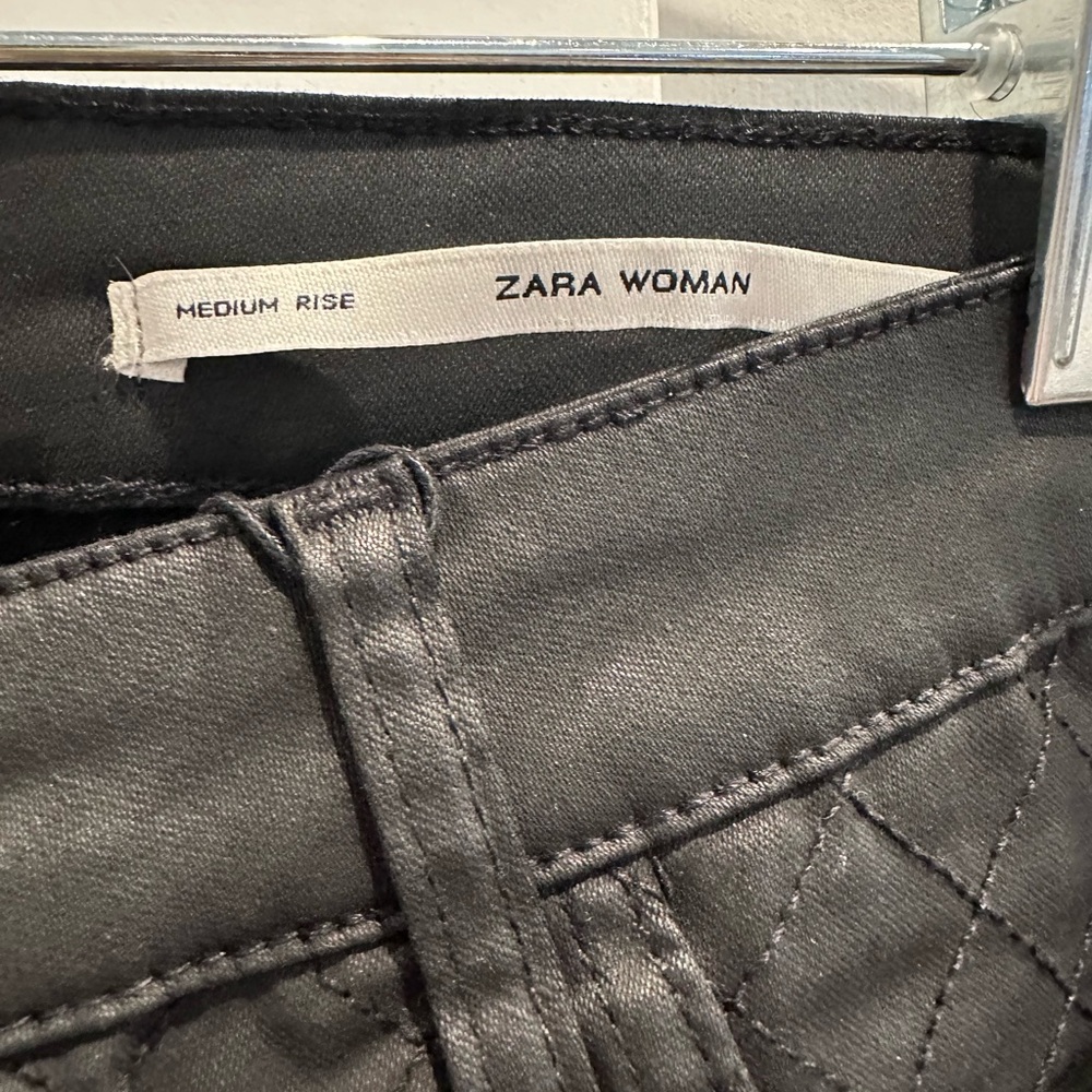 NWT Zara Black Skinny Biker Pants Quilted Coated Slim Fit Whimsigoth Women’s 4 - Picture 9 of 13